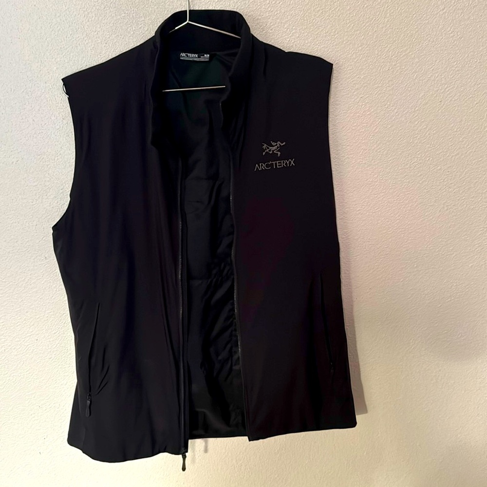 Men’s Black Vest - M - Brand New 
ArcTyrx SL